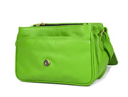 Stylish Leather Crossbody – Compact & Timeless