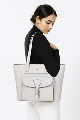 Leather Ladies Tote Bag – Spacious Elegance for Daily Carry