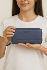Elegant Leather Clutch - Cabrini - Elegance Perfected