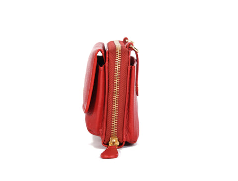 Chic Red Leather Crossbody Bag