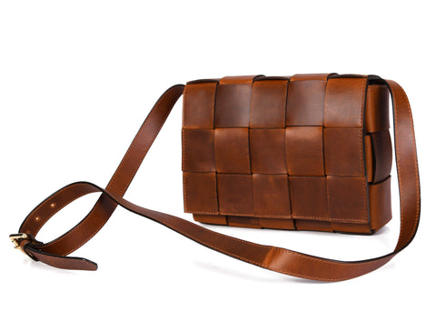 Chic Woven Leather Crossbody Bag