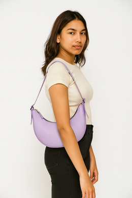 Crossbody Leather Sling – Top Grain, Compact & Chic