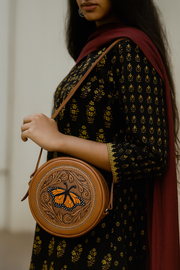 Chic Leather Crossbody Bag for Women