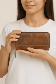 Elegant Leather Clutch for Women - Cabrini - Elegance Perfected