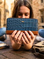 Minimalist Leather Clutch – Sleek Everyday Evening Purse - Cabrini - Elegance Perfected